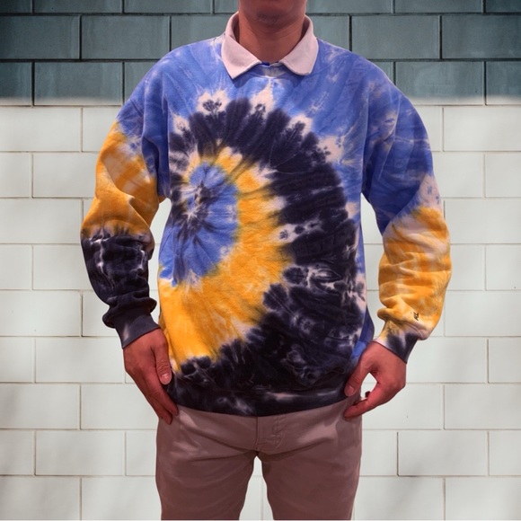 Tna CoZyaf  handmade embroidered color sweater in size M, made in china - Picture 5 of 6